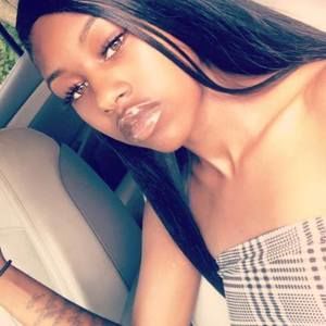 Meet your Posher, Royal